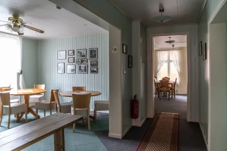 Guesthouse Ísafjördur - Gamla Отели в г. Исафьордюр