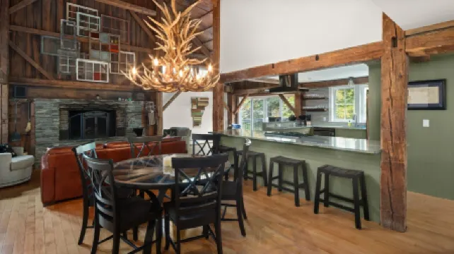 MAD House Rentals 10 Bedroom Lodge by RedAwning