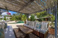 Lazy Days Hotels in Galu Beach