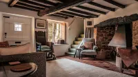 Stunning 4-Bed Thatched Cottage in Oxfordshire! Hotel a Little Tew