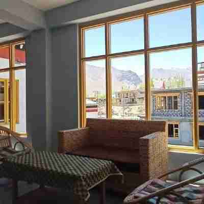 Hotel Old Monk Others