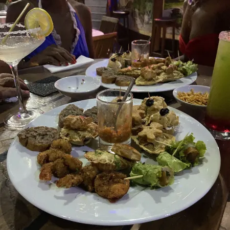 Hôtel Restaurant Coco Lodge Majunga