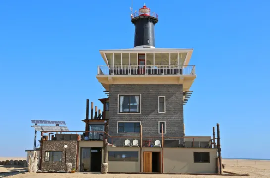 Pelican Point Lodge