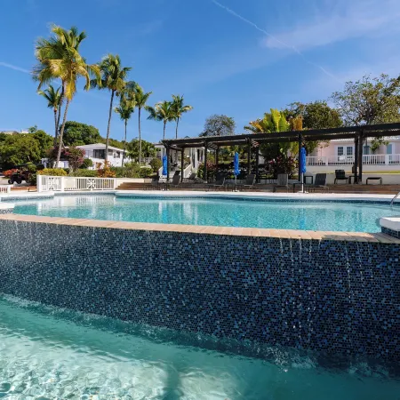 Romora Bay Resort & Marina