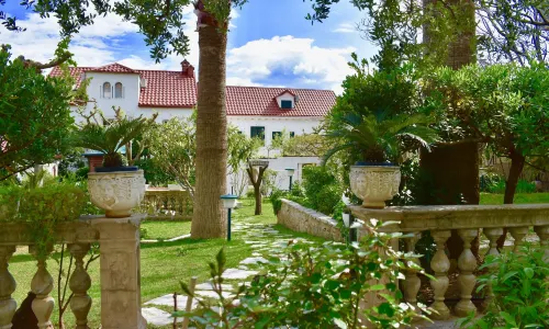 Villa Giardino Heritage Boutique Hotel Bol