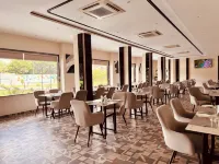 The City Crown Bilaspur Hotel di Bilaspur