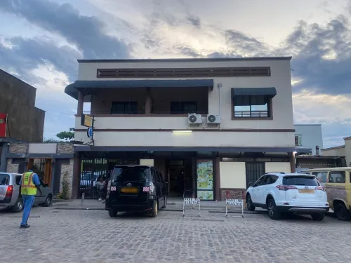 Hotel Hibiscus Hoteles en Rohero