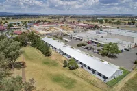 CH Boutique Apartments the Ringers Road Hotels in Hillvue