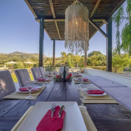 Villa Sfedami with Private Pool and Children Safet