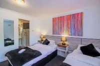 The Kinross Salutation Inn - 2-Star