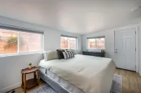 Renovated South Park Charmer Close to Zoo Downtown 巴爾博亞公園住宿飯店