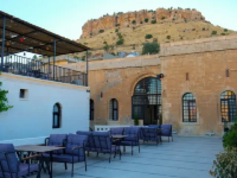 Mirstone Tarihi Konak Hotels in Mardin