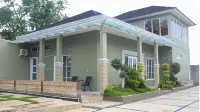 DeBali Villa Countryside by Simply Homy Hotel a Leuwigoong