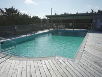 Artful Comfort Honoring Sailors and the Sea - Pools