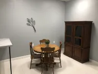 Minutes from Pickwick Lake & 3 boat Landings. Boat Parking with 110v access. Hotels in Tishomingo County