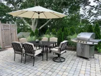 Centrally located home with patio, a/c included, walking distance from town. Hotels near Chatham Candy Manor