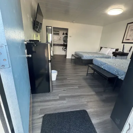 Holiday Lodge