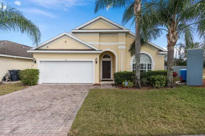 Casa Victory! Lrg 4 Bed House w/ Game Room & Pool!