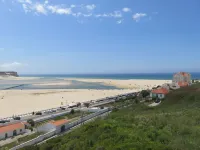 Modern Villa with Terrace and Heated Pool Close to the Lagoon and Ocean
