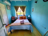 Comfort Suites - Three Bedroom Apartment Hotels in 