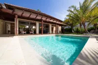 KID-FRIENDLY LUXURY  VILLA - 300 YARDS FROM BEACH - MAID & CHEF INCLUDED !!! - 別墅