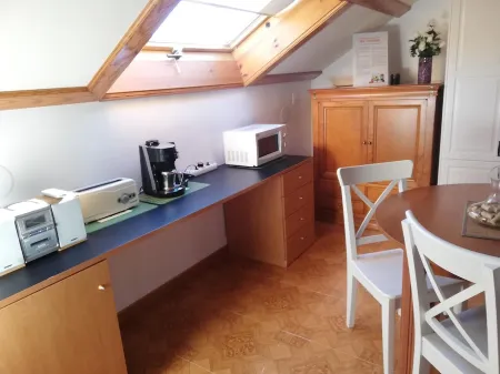 Charming penthouse, with views of the city (ideal for families)