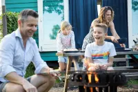 Tinyhouse Voordek - Lakes of Vinkeveen near Amsterdam - 2-Star