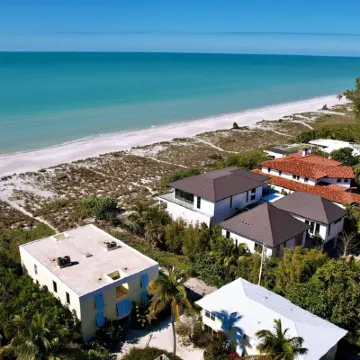 Longboat Key bliss. A perfect Retreat at Cabana Beach Club #9.Also available#8 Hotels near Longboat Key