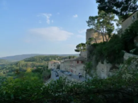 Pretty Provençal House in the heart of Lubéron, with swimming pool Hotels in Menerbes