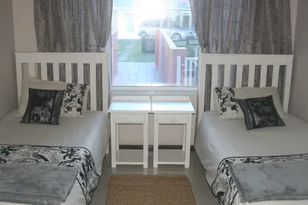 Beach Front Apartment close to the beach with magnificent sea views.