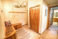 Inn at Lost Creek - spa