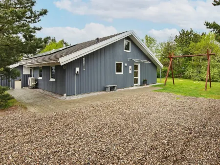 Luxury Retreat with Pool - by Traum Ferienwohnungen Отели в г. Norre Nebel