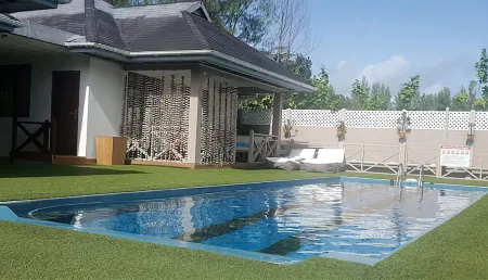 Les 3 Etoiles Holiday Villas Отели рядом с достопримечательностью «Ансе Лацио»