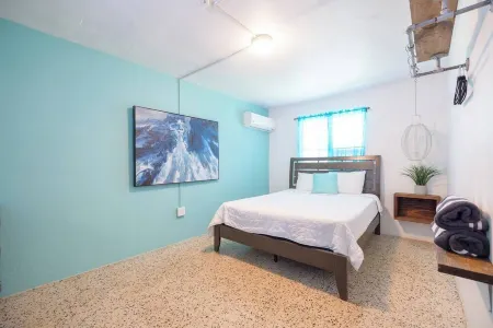 Waves & Chill 4 | Jobos Guest House