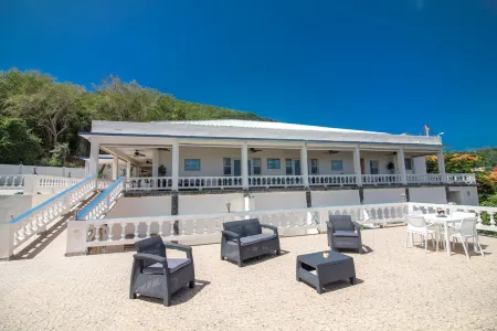 What else can I say but fantastic.  There are only positives to this setting. Отели в г. Нортсайд