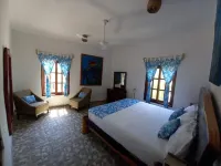 Casa El Delfin, 2nd Floor-Apt. 1 -  Estacahuite Hotels in San Pedro Pochutla