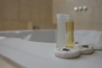 Villa Emilia Hostal - Hot Tub