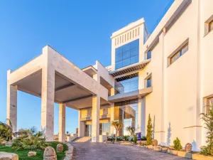 Hotel Zahara Beach by Q Hotels
