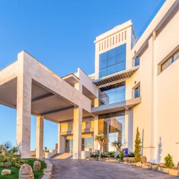 Hotel Zahara Beach by Q Hotels