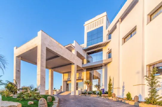 Hotel Zahara Beach by Q Hotels