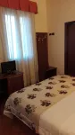 Corte Degli Estensi Hotels in Colombaro
