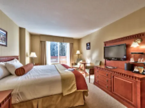 Sun Peaks Lodge Hotels in Sun Peaks