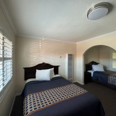 Tamalpais Motel