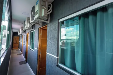 Hostel Village GRU Отели рядом с достопримечательностью «Terminal M of Guarulhos International Airport»