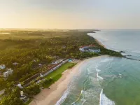 EKHO Surf Bentota - Beach