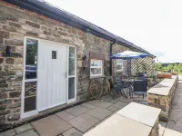 Sunbird Cottage Hotels in Leek