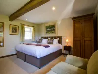 The Moonraker Hotel Hotels in Trowbridge