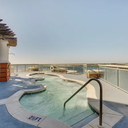 Emerald Grande Condo Beach, Marina and Ocean View