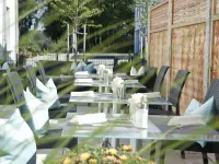 Hotel Claro Garni Hotels in Eitting