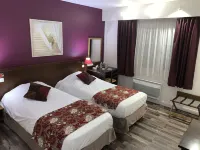 Logis Hôtel les Nymphéas Hotels in Pacy-sur-Eure